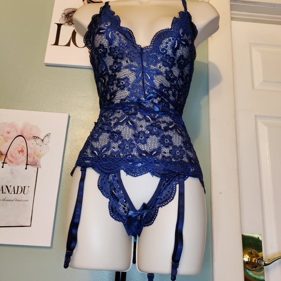 Other - Two Piece Sexy Floral Lace Lingerie Set